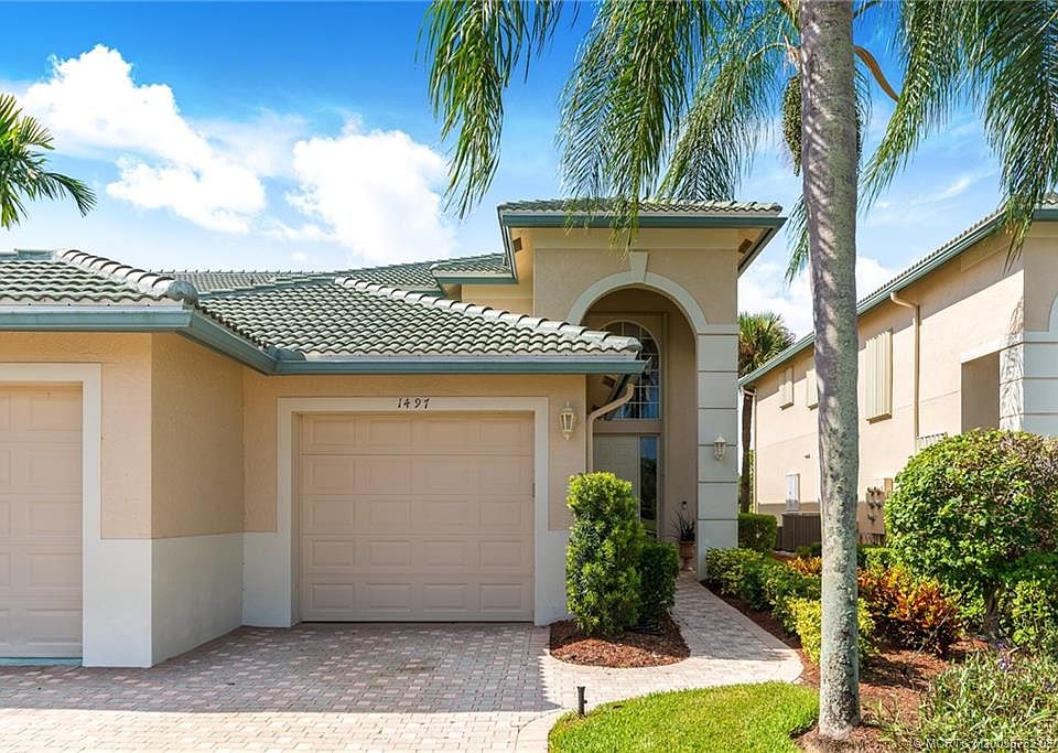 1st image of 1497 SE Prestwick Ln #9-D