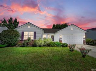 2752 Greystoke Dr, Xenia, OH 45385