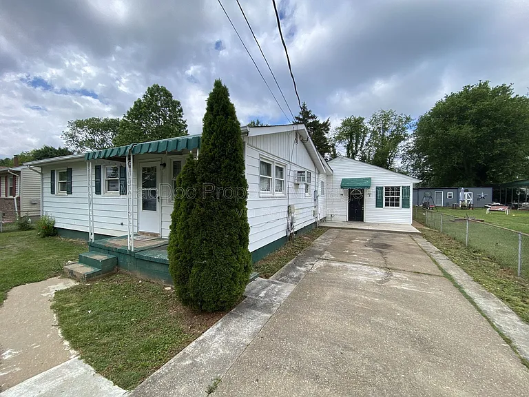 209 Hamilton St #A — Photo 1