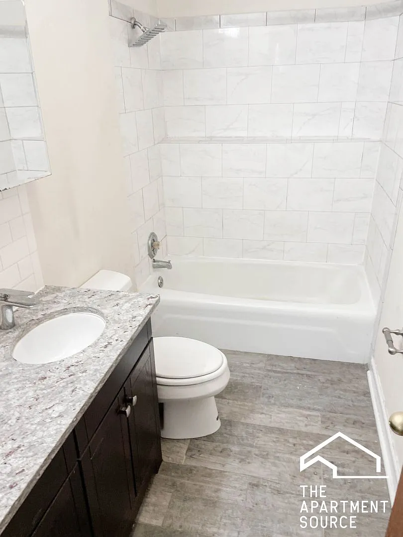 2 bed, 1100 sqft, $3,500 — Photo 3