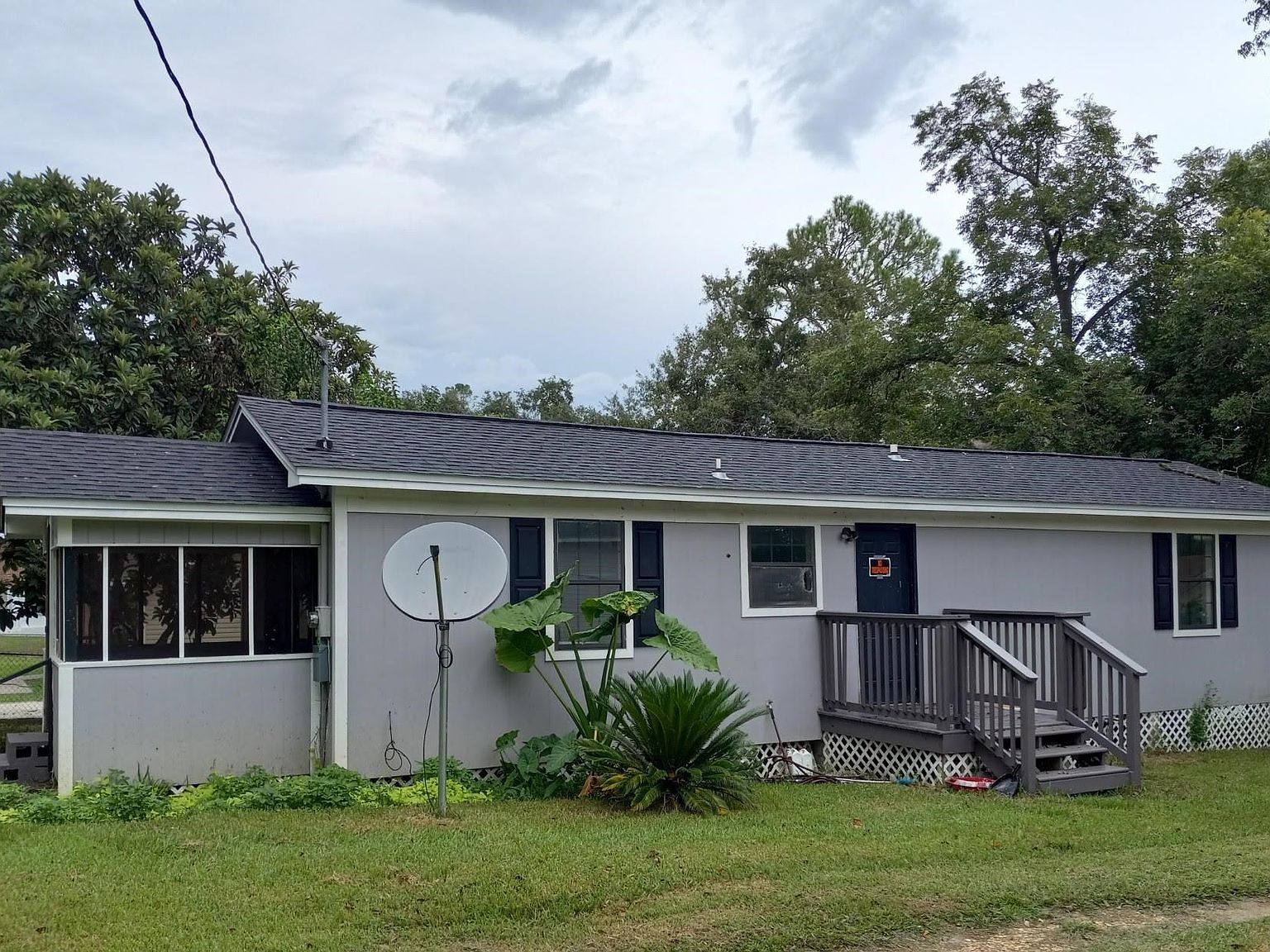 207 Gay St, Havana, FL 32333 | Zillow