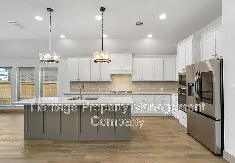 316 Hulda Trl — Photo 7