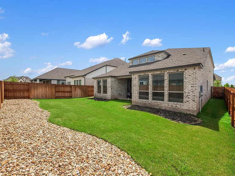 6220 Hilltop Plateau Dr — Photo 36