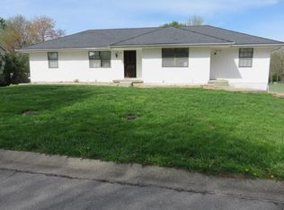 1310 Ada St, Kearney, MO 64060