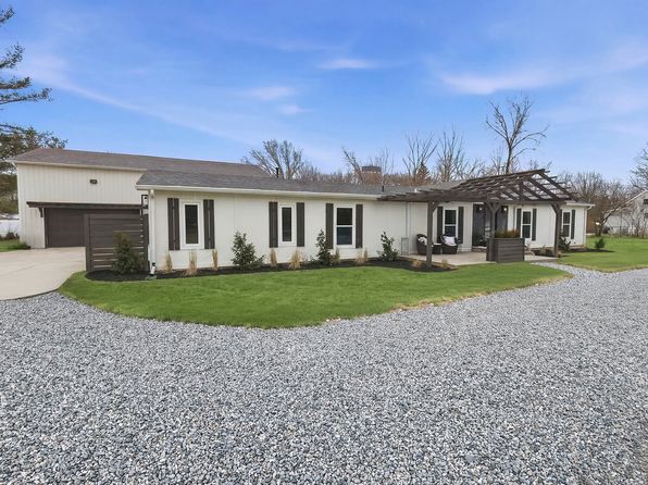 8460 Warren Woods Rd