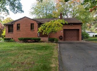 86 Inglewood Ave, Springfield, MA 01119