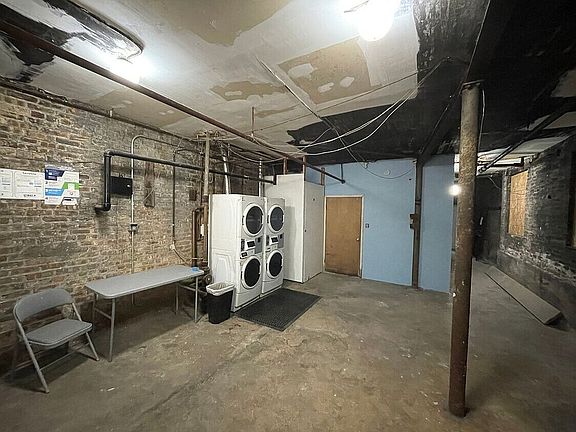 Building - Laundry Room