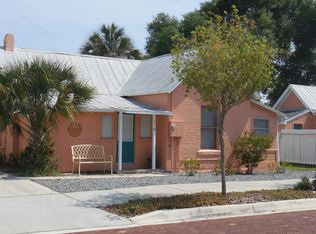 116 W Ruby St, Tavares, FL 32778