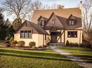 261 Pearl St, Kingston, NY 12401