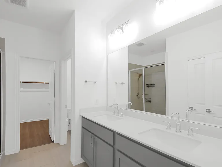 502 Virginia Way — Photo 14