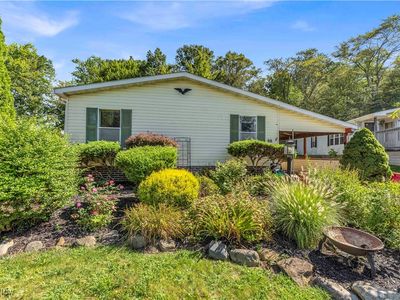 98 Greentree Ln, Hiram, OH, 44234