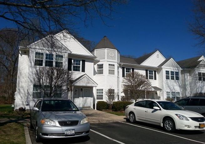 2nd image of 3 Country View Ln #1