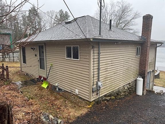 3rd image of 46 Finn Park Rd