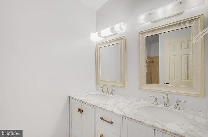 Valley View Dr — Photo 4