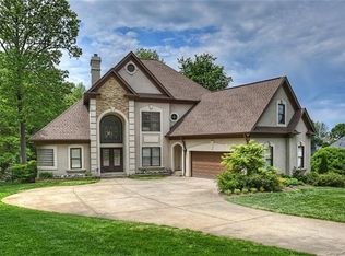 19001 Peninsula Point Dr, Cornelius, NC 28031