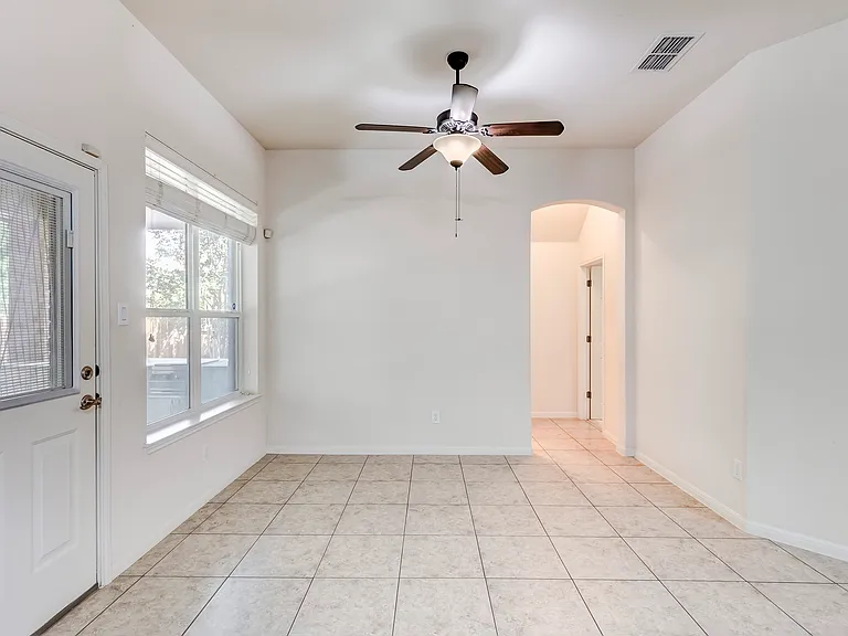116 Azimuth Dr — Photo 24