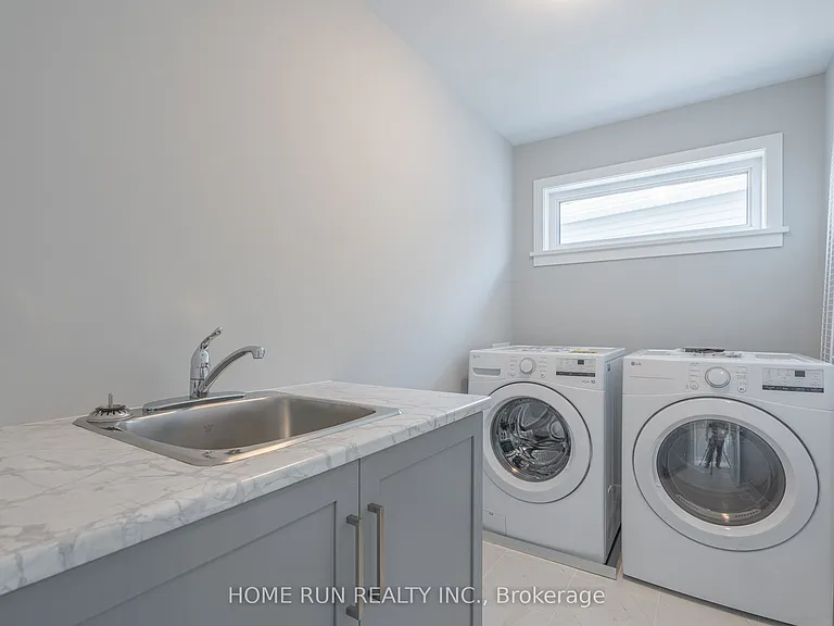 271 Ketchikan Cres — Photo 32