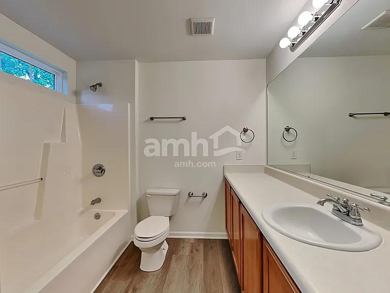 817 Redland Dr — Photo 16