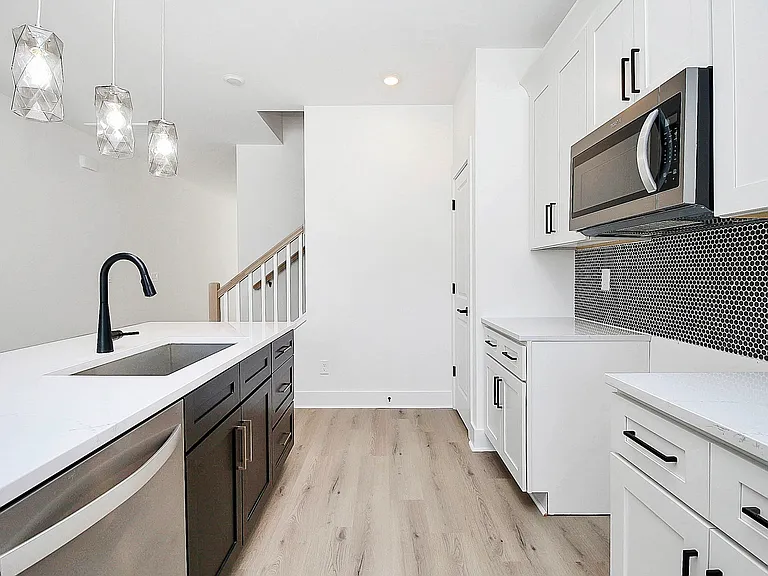 2613 Dr Carver Rd — Photo 14