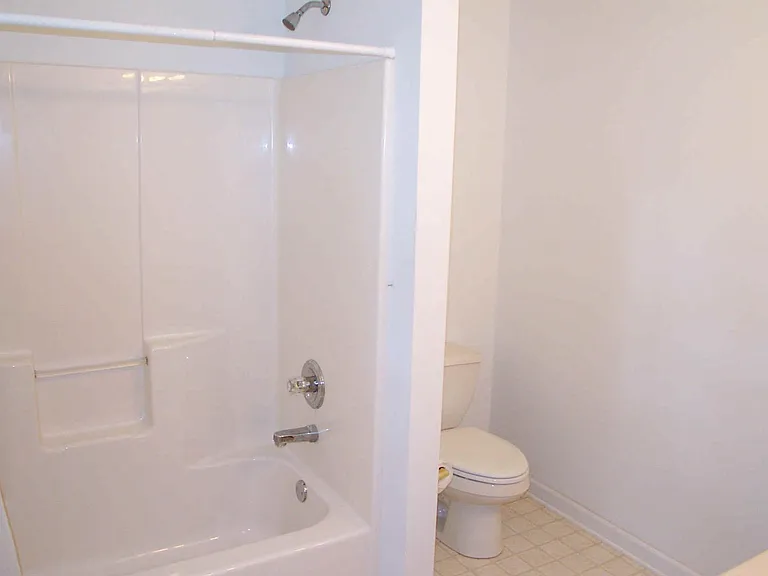 391 Housley Dr — Photo 7