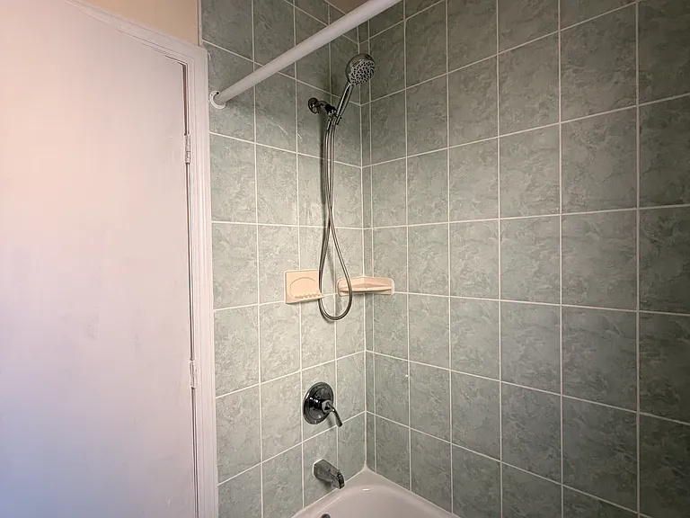 310 S 7th Ave — Photo 33