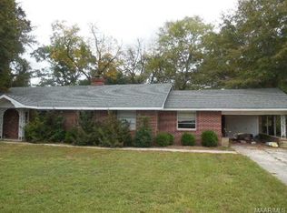 75 N College Ave, Eclectic, AL 36024
