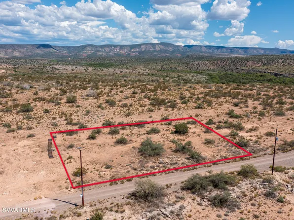 4973, 4977 E Goss Drive, Rimrock, AZ 86335