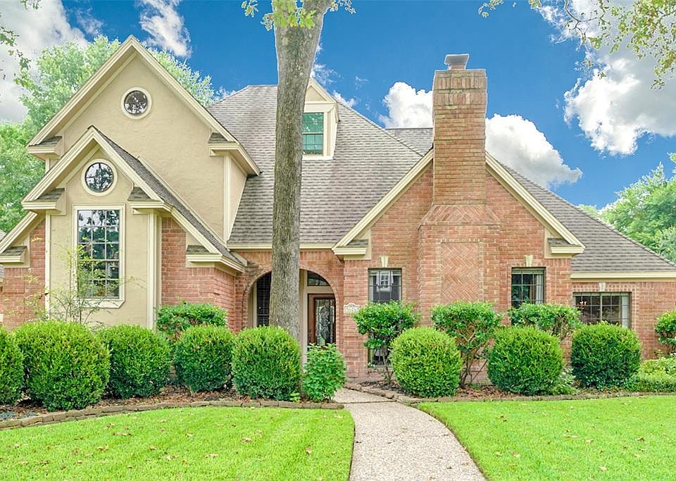 1st image of 5626 Spring Lodge Dr
