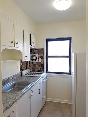 Rented by NOVELTY HOMES LLC | media 35