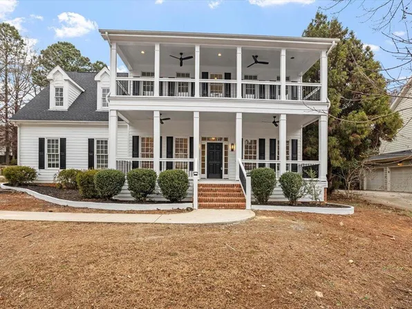 1413 Flemming House St, Wake Forest, NC 27587