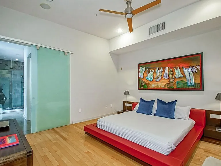 801 Saint Joseph St #1 PENTHOUSE — Photo 17