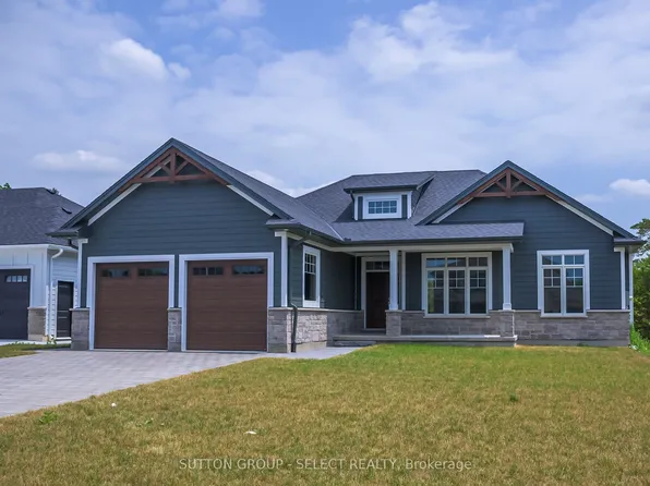 7 Spruce Cres, North Middlesex, ON N0M 2K0