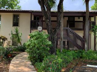 9298 Sabal Ridge Cir #B, Boca Raton, FL 33428