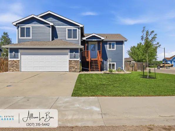 748 Reshaw Cir, Evansville, WY 82636