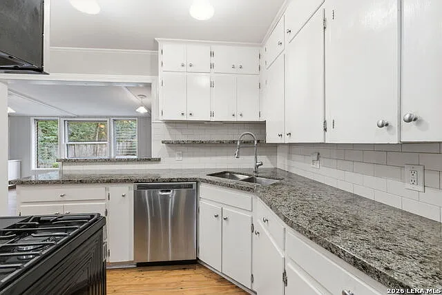 261 E Oakview Pl — Photo 11
