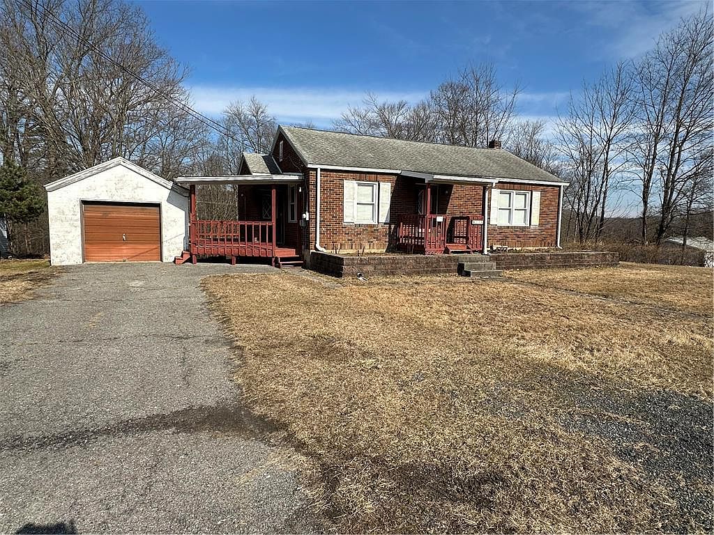 779 Penn Dr W, Tamaqua, PA 18252 | Zillow