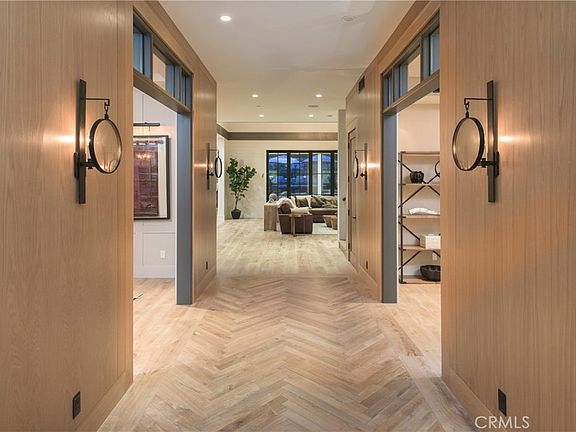 4th image of 4701 Balboa Ave