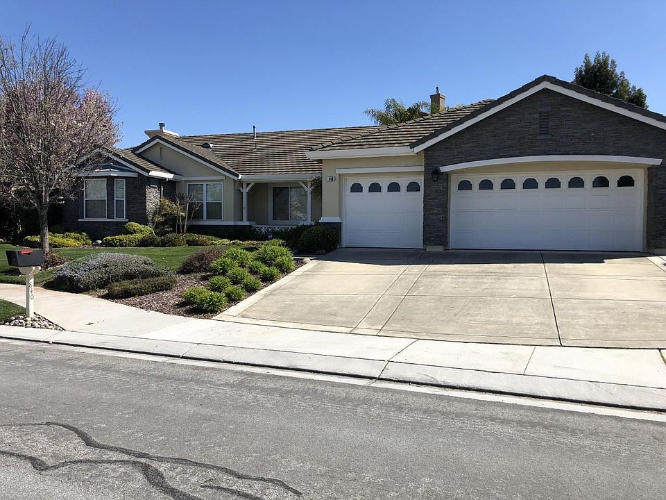1st image of 840 Quail Hollow Dr