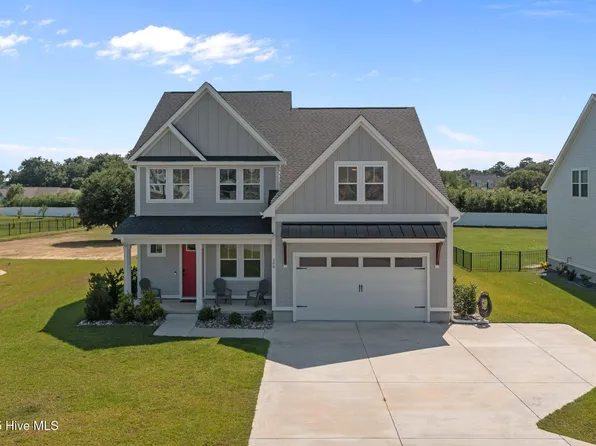 208 Coastline Circle, Cedar Point, NC 28584