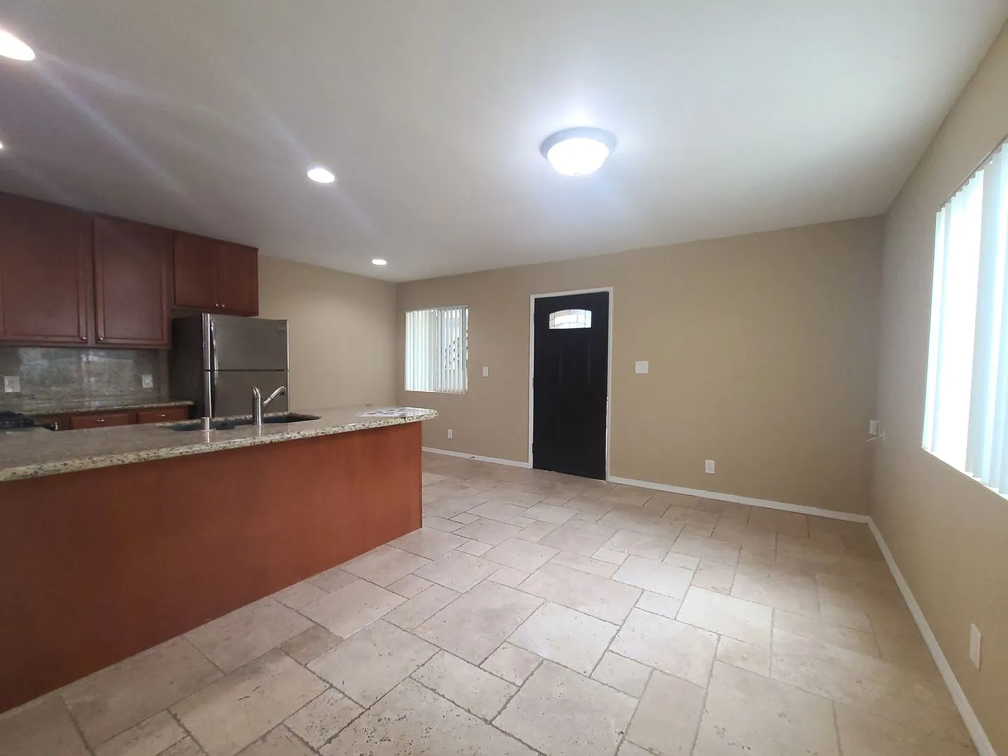 Must See Rare find in Ocean Beach - Recently Remodeled Bathroom — Photo 4
