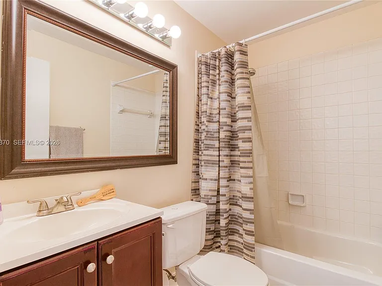 11415 Lakeview Dr #2-D — Photo 30
