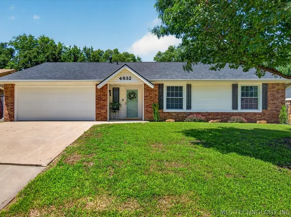 4832 Melody Ln, Bartlesville, OK 74006