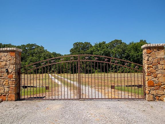 2nd image of 675 County Road 141