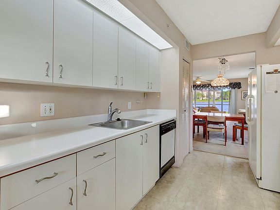 3rd image of 701 SW 141st Avenue #114 R