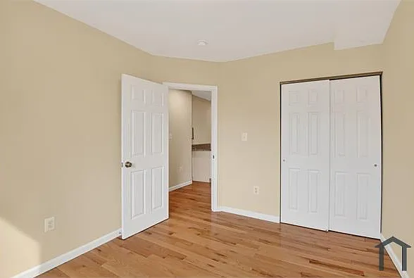1648 Park Rd NW #5 — Photo 9