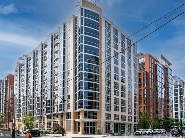 1025 1st St SE APT 201, Washington, DC 20003