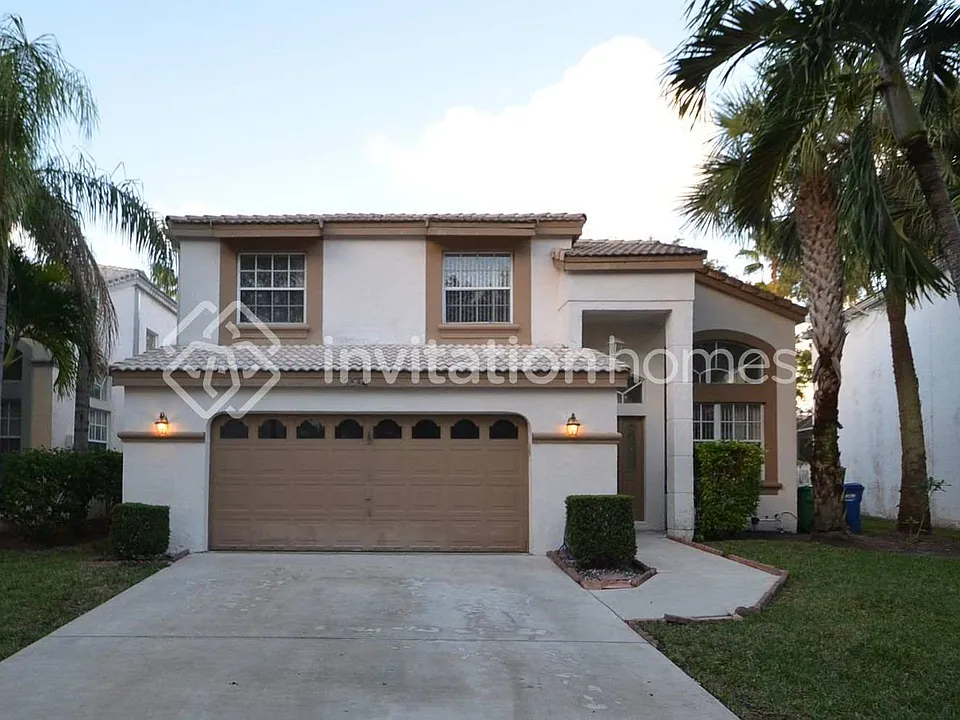 5514 NW 106th Dr