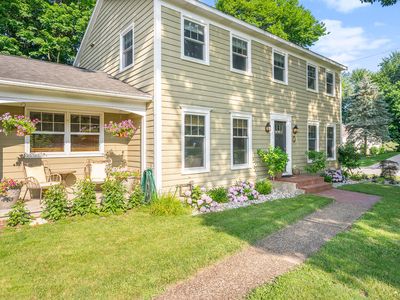 16242 Woodcrest Dr, Spring Lake, MI, 49456