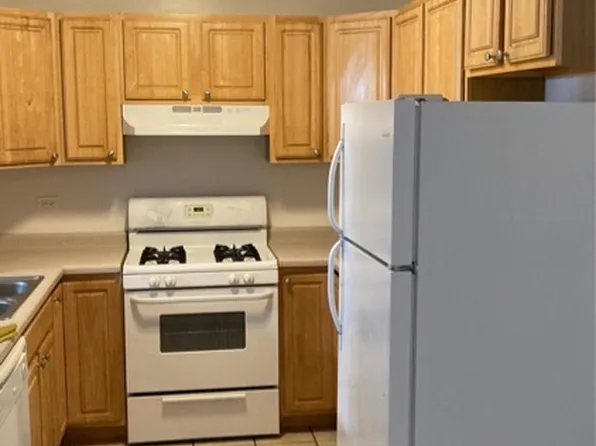 1335 Rock Run Dr, Crest Hill, IL