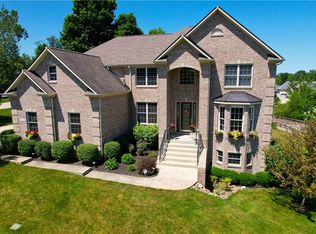 1386 N Lela Ln, Greenfield, IN 46140
